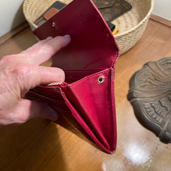 Louis Vuitton vernis wallet - Picture 9 of 13